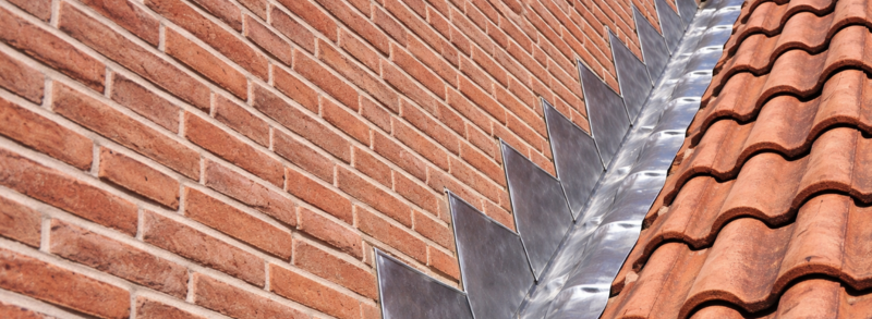 Dak lood, de stille held op je dak en ja, wij verkopen het!