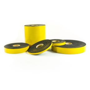 Celrubber EPDM zelfklevend zwart